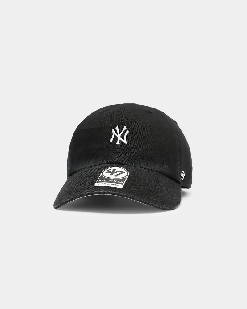 47 Brand New York Yankees Clean Up Strapback Black 1