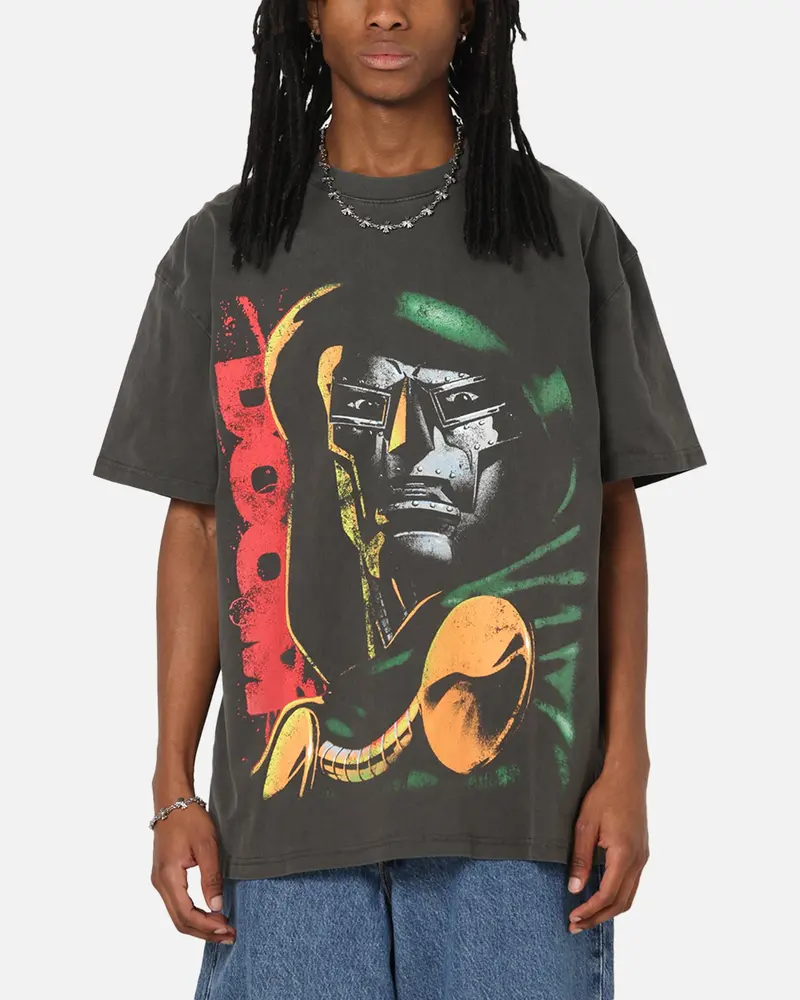 73Studio Marvel Fantastic Four Doctor Doom Heavy T-Shirt Black Wash 1