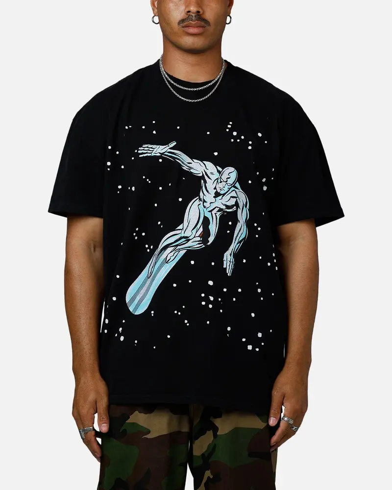 73Studio Marvel Fantastic Four Silver Surfer Vintage T-Shirt Black 1