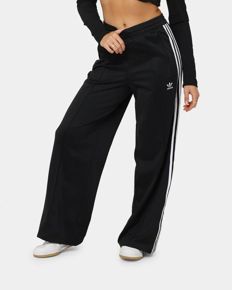 Adidas Women's Adicolour Classics Track Pants Black 1