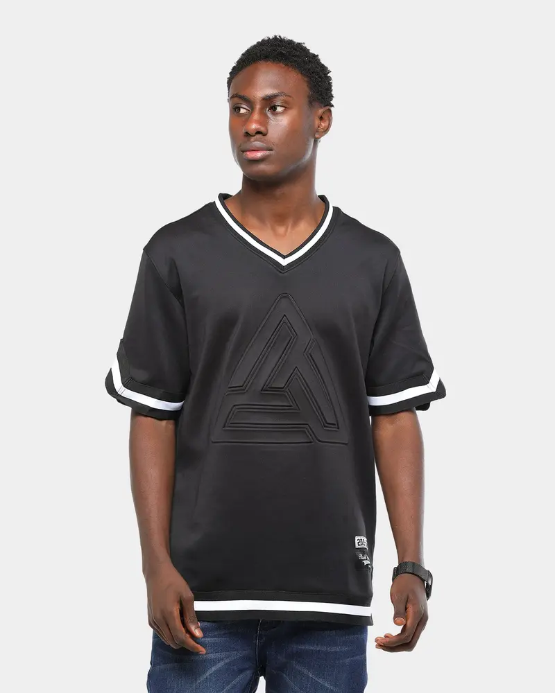 Black Pyramid Maze Logo Embossed Jersey Black 1