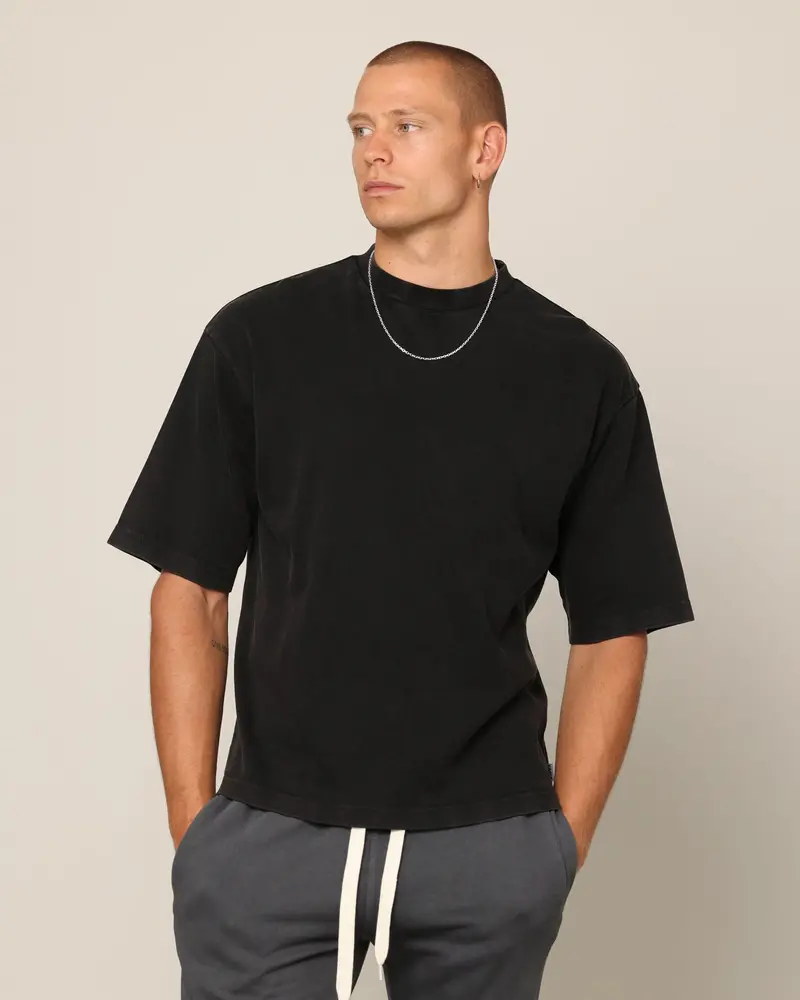 Carré Blanc Boxy T-Shirt Black Wash 1