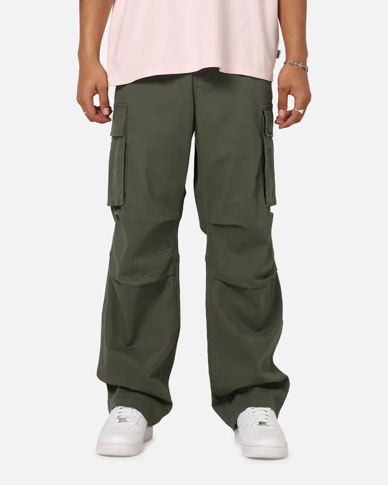 Carre Classic Cargo Pants Khaki 1