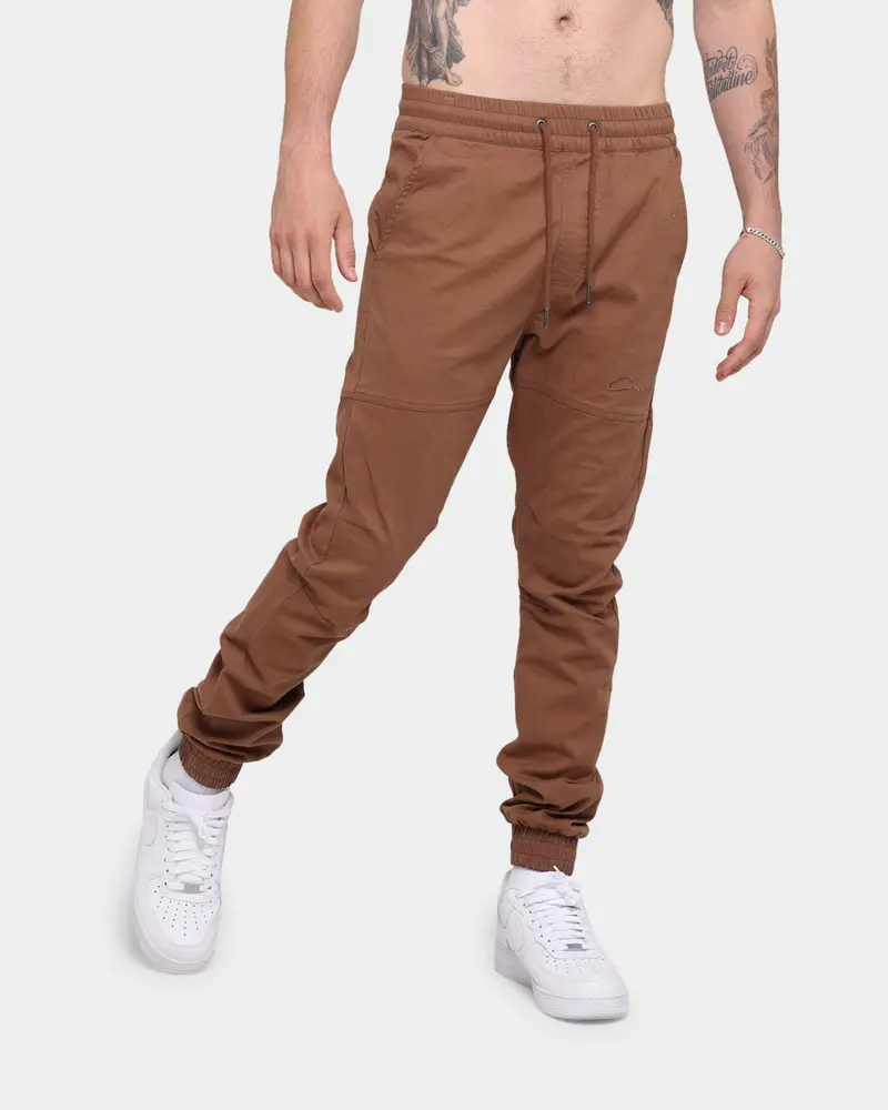 Carré Premiere Jogger Brown 1