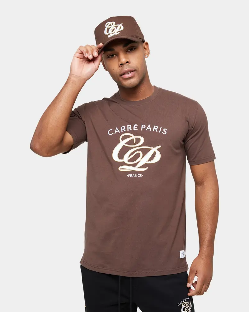 Carre Revolutionnaires Classic Short Sleeve T-Shirt Dark Brown 1
