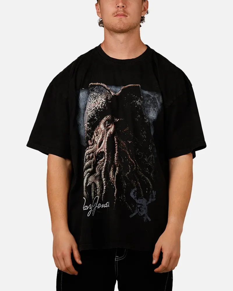 Goat Crew Disney Pirates Of The Caribbean Davy Jones Heavy T-Shirt Vintage Black 1
