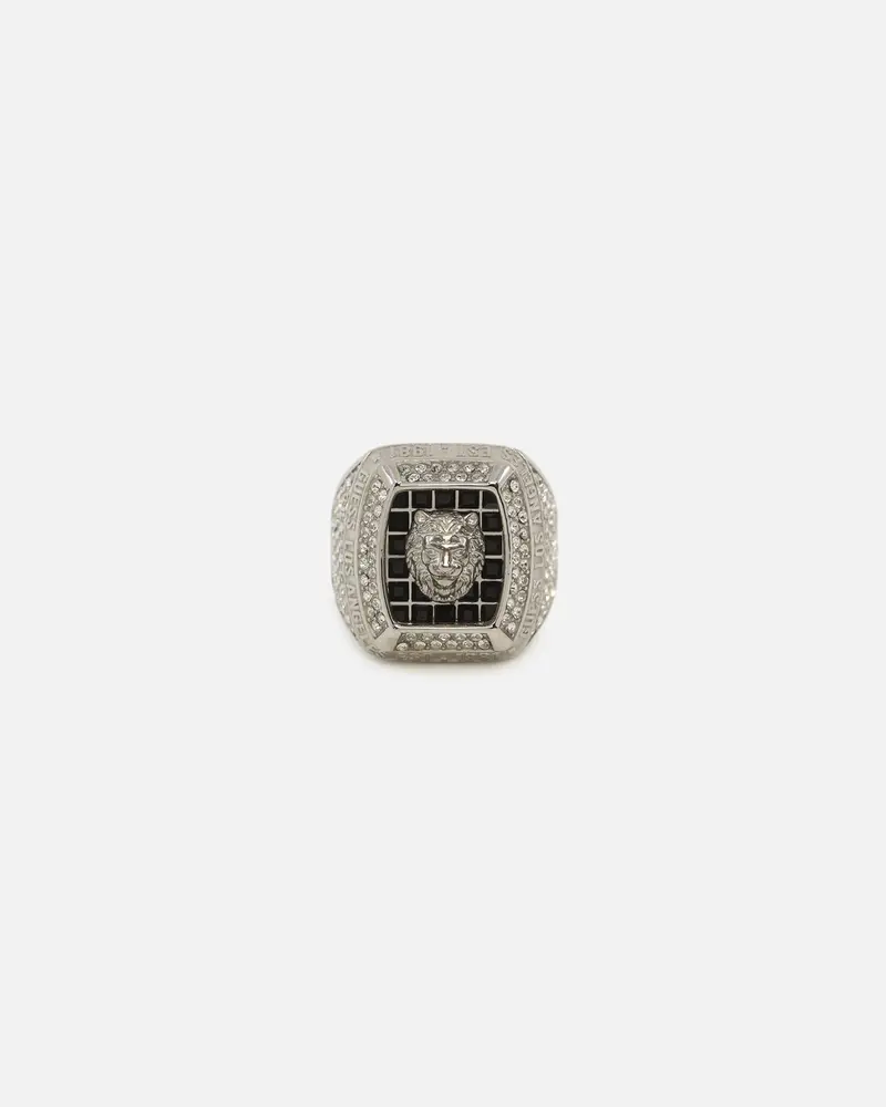 Guess Mainline 14Mm Lion Pave Signet Ring Silver 1