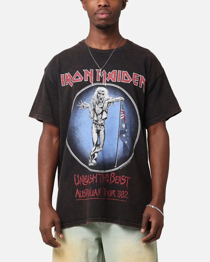 Iron Maiden Unleash Tour Vintage T-Shirt Black Vintage 1