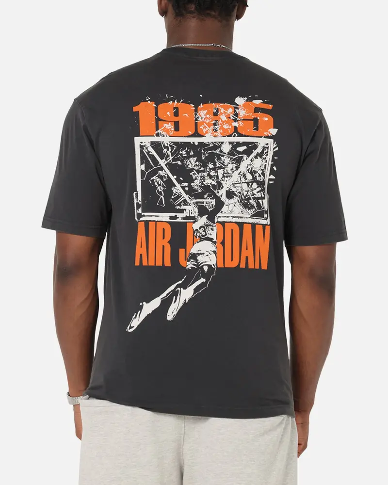 Jordan Brooklyn Shattered Back Board Oversized Graphic T-Shirt Off Noir/Sail 1