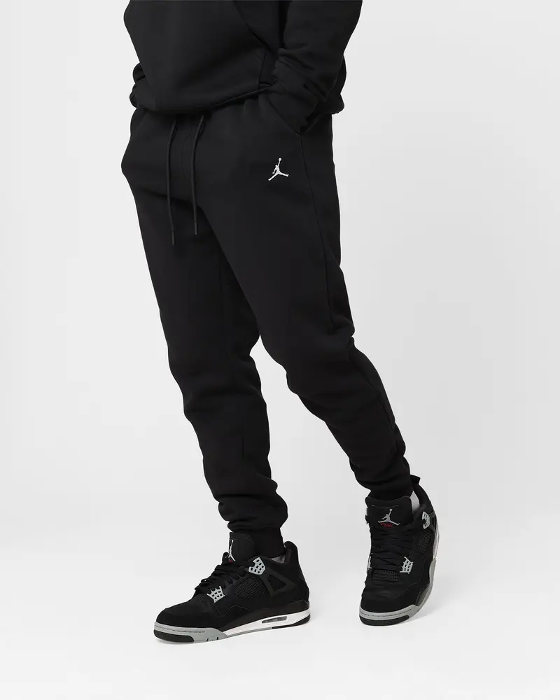 Jordan Essentials Fleece Tracksuit Pants Black/White 1