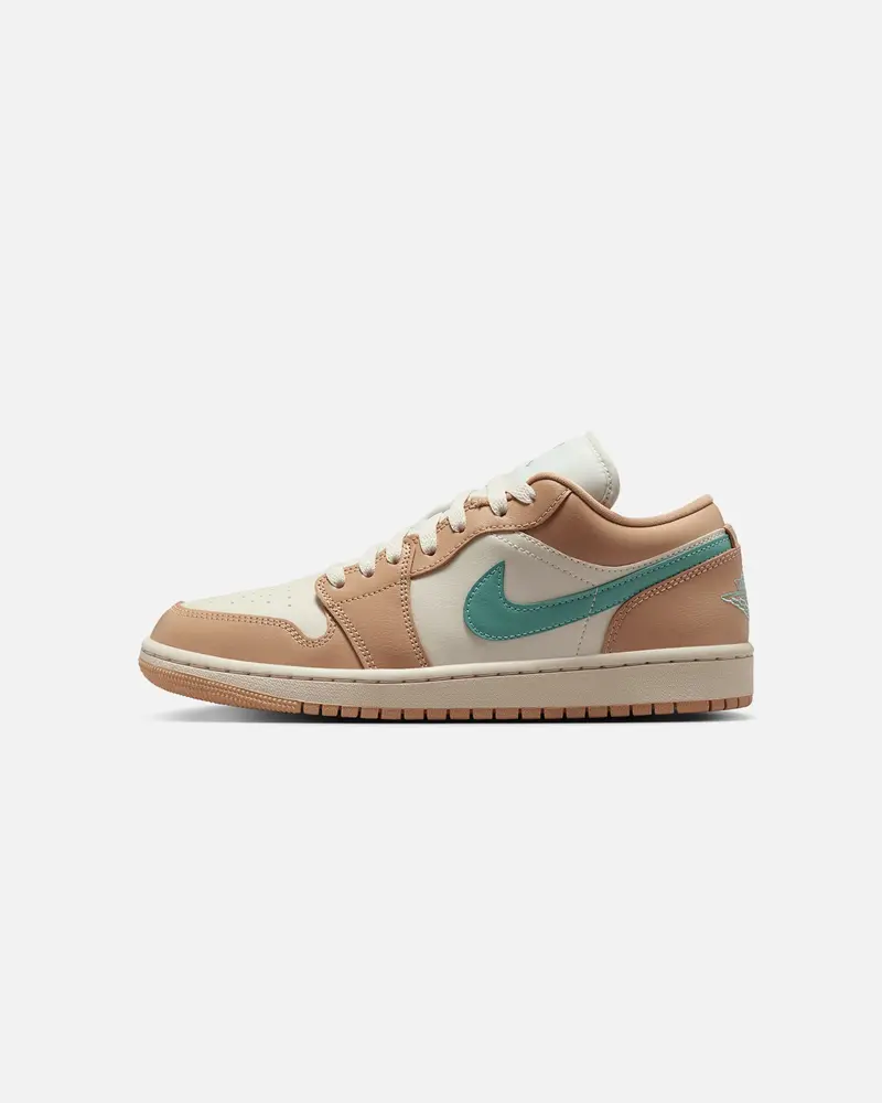 Jordan Women's Air Jordan 1 Low Lt Orewood Brown 1