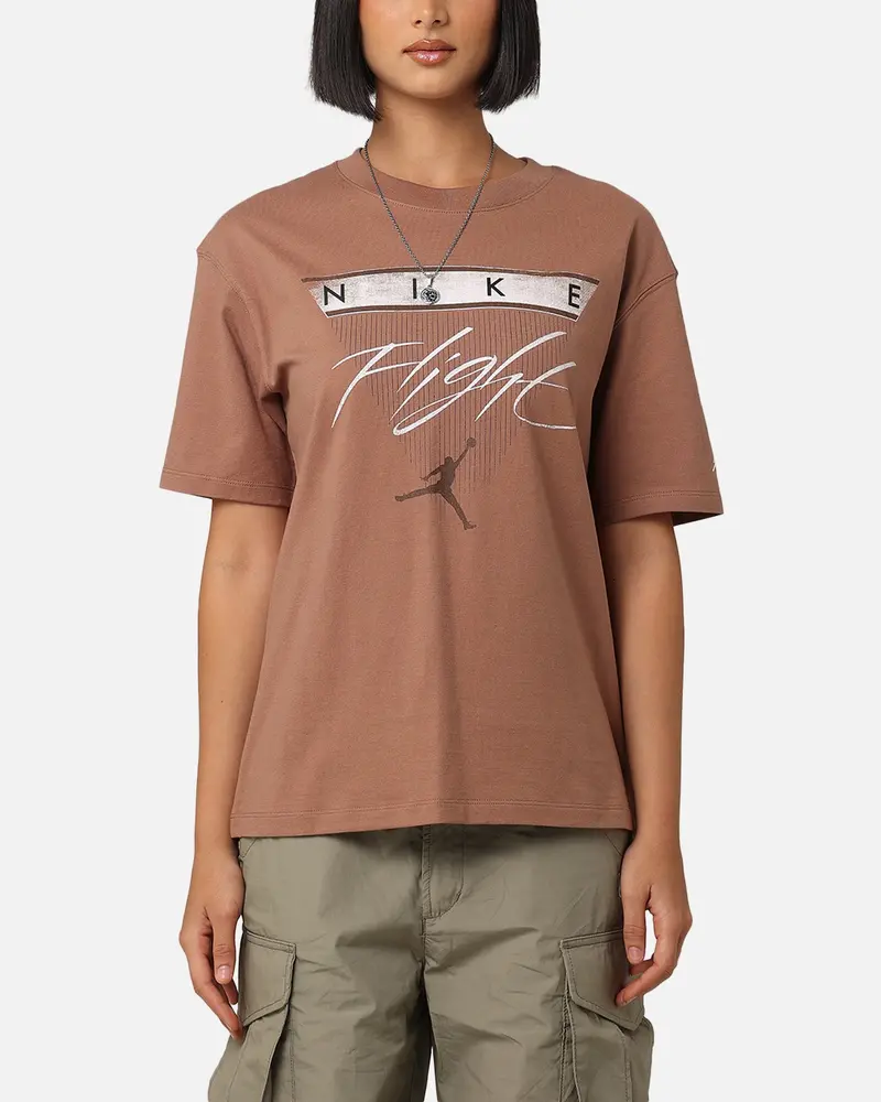 Jordan Women's Jordan Flight Heritage Graphic T-Shirt Archaeo Brown 1