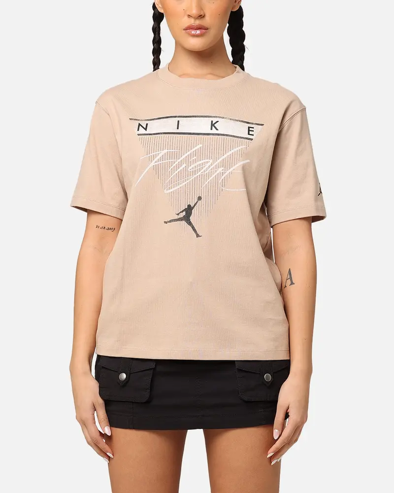 Jordan Women's Jordan Flight Heritage Graphic T-Shirt Legend Mid Brown 1