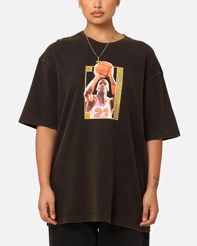Jordan Women's Oversized Graphic T-Shirt Black/Iron Grey 1
