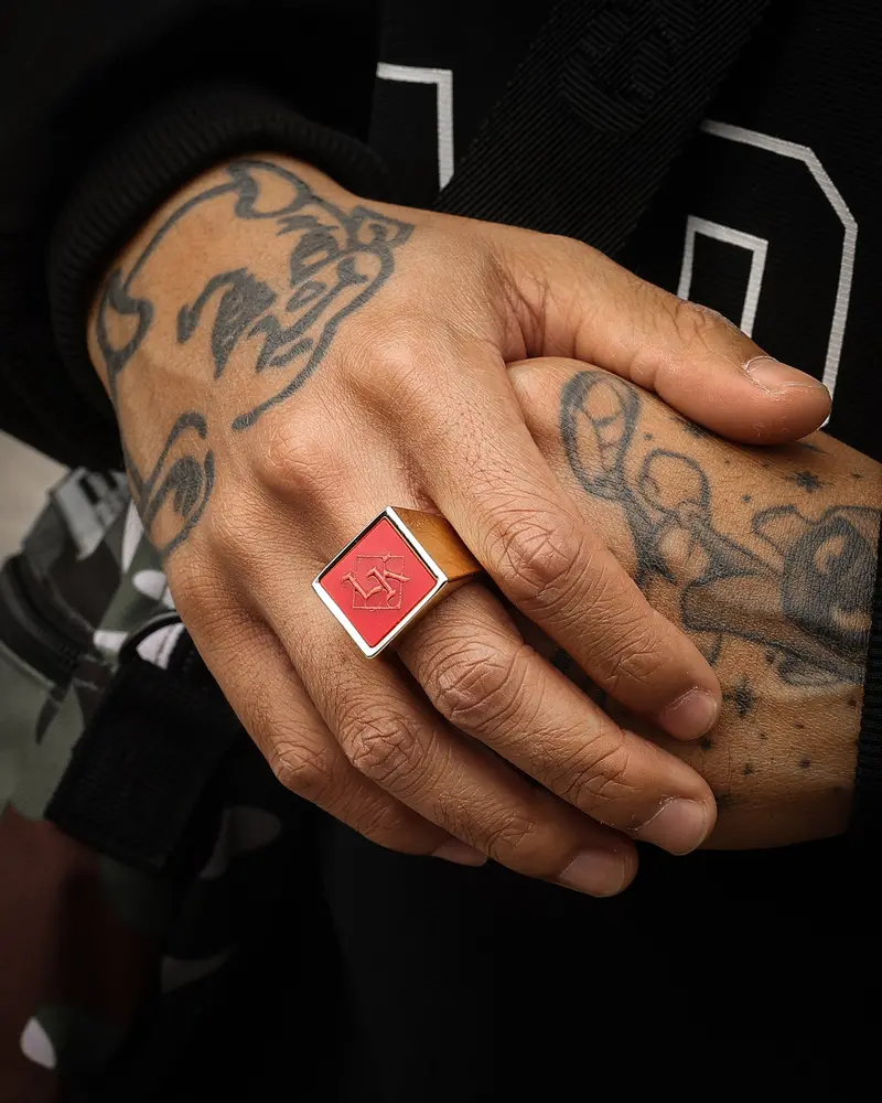 Last Kings The Throne Ring Red/Gold 1