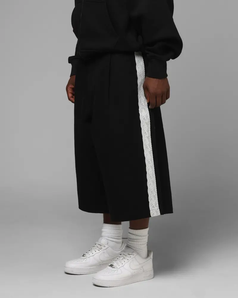 Loiter Lace Jorts Black 1