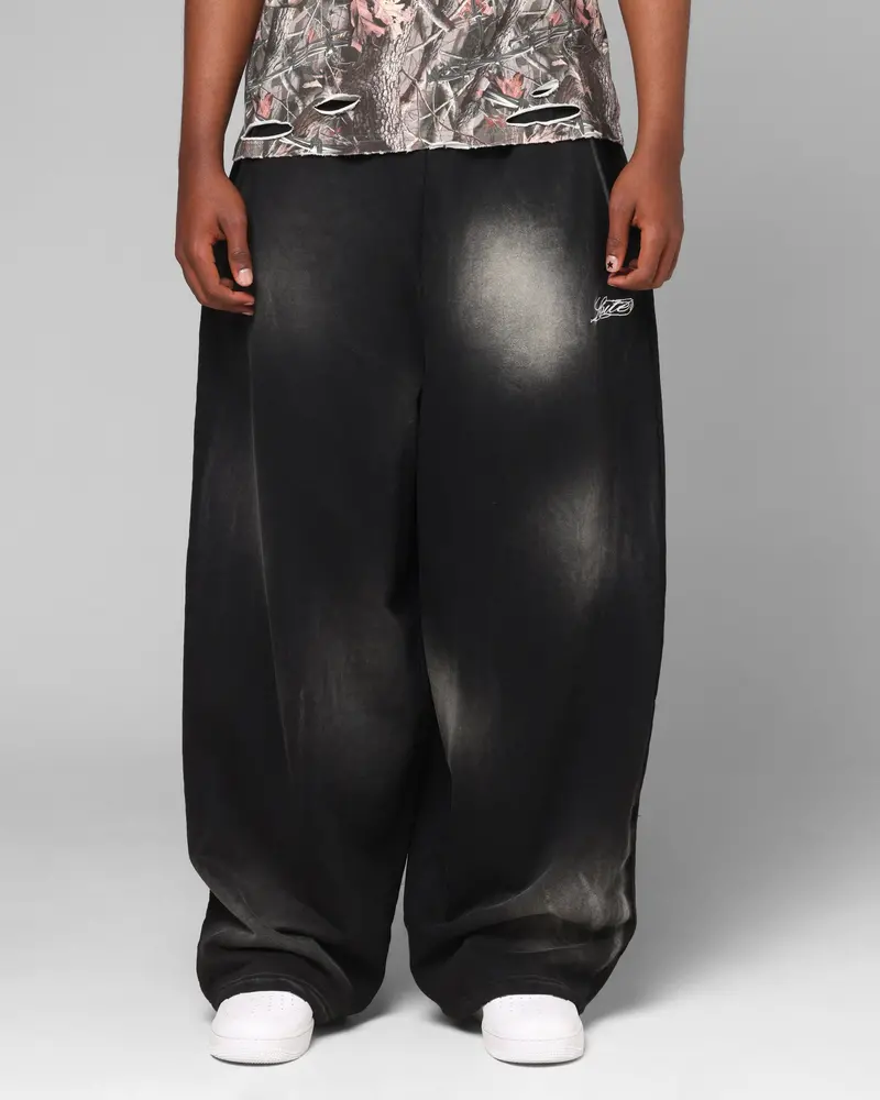 Loiter Purity Sweatpants Washed Black 1
