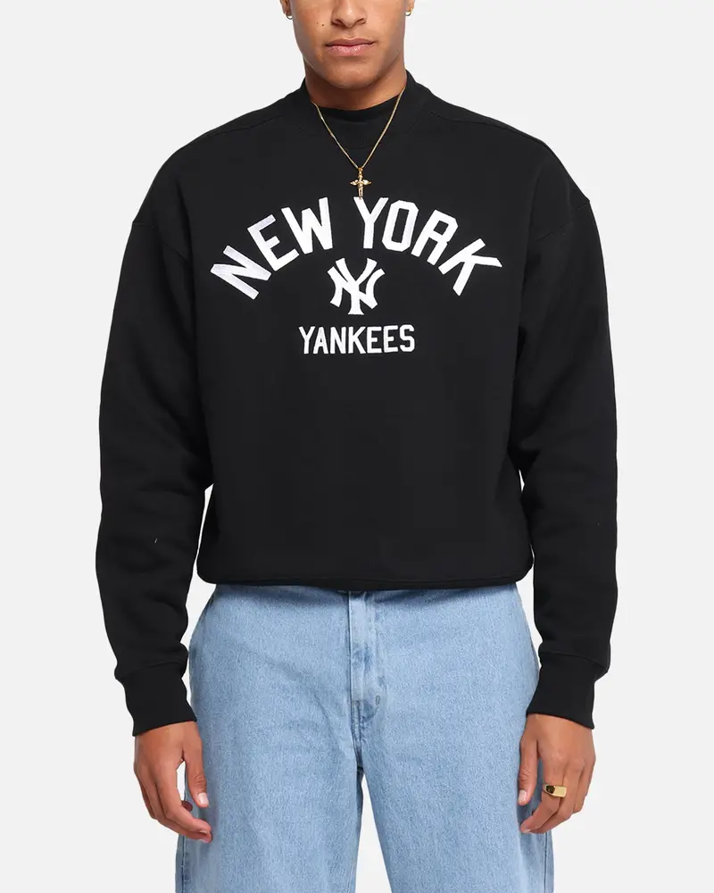 Majestic Athletic New York Yankees Arch Boxy Crewneck Black 1