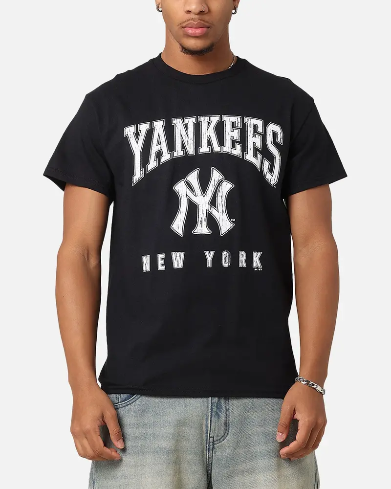Majestic Athletic New York Yankees Blecker Team Arch T-Shirt Black 1