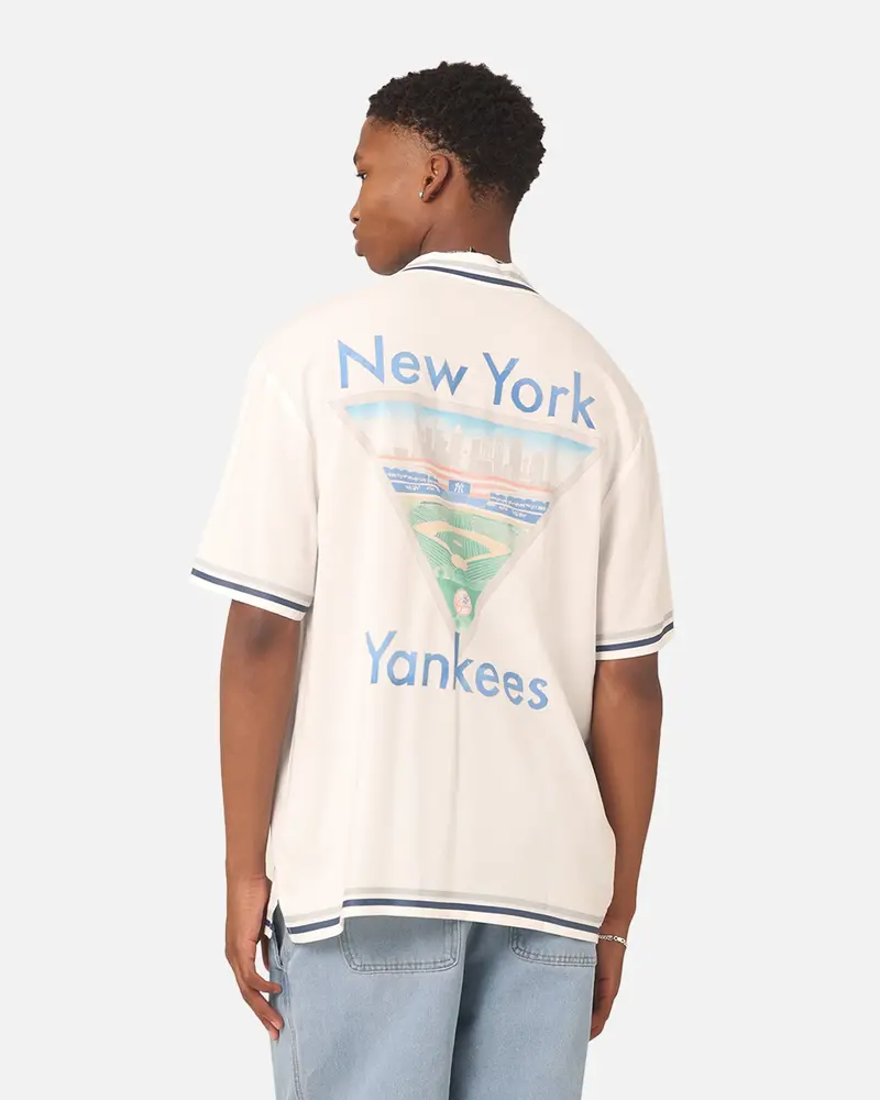 Majestic Athletic New York Yankees Mlb Team Shirt Vintage White 1