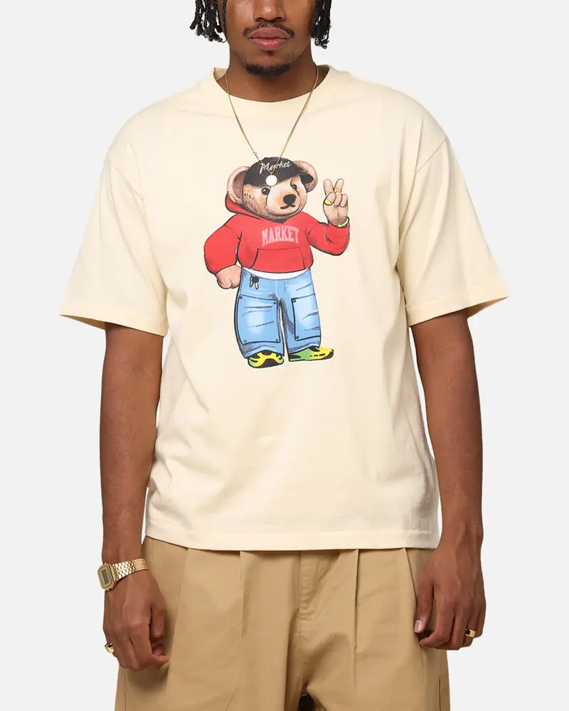 Market Fit Check Bear T-Shirt Cream 1