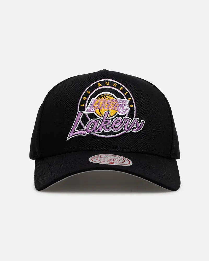 Mitchell & Mess Los Angeles Lakers 'City Of Champions' Pro Pinch Snapback Black 1
