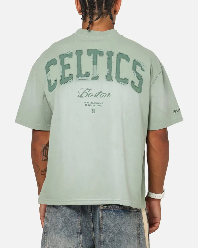 Mitchell & Ness Boston Celtics Big Oversized Logo T-Shirt Orchid Tint 1