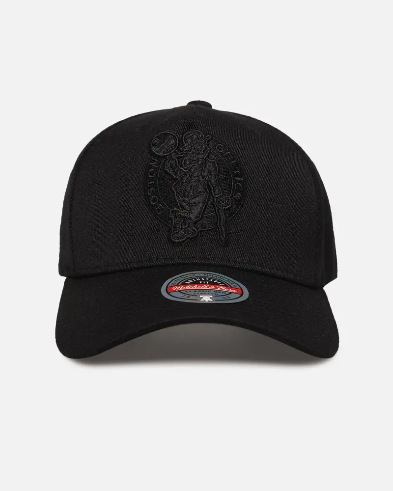 Mitchell & Ness Boston Celtics 'Triple Black Core Classic' Mvp Snapback Black 1