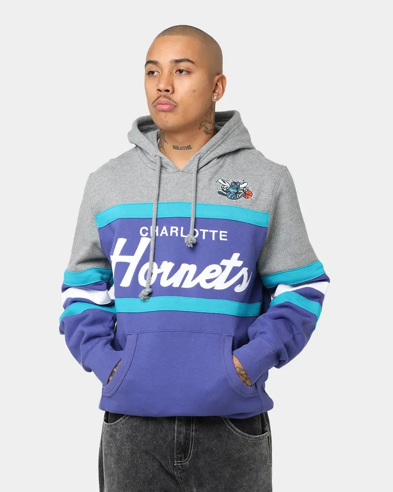 Mitchell & Ness Charlotte Hornets Head Coach Hoodie Royal 1