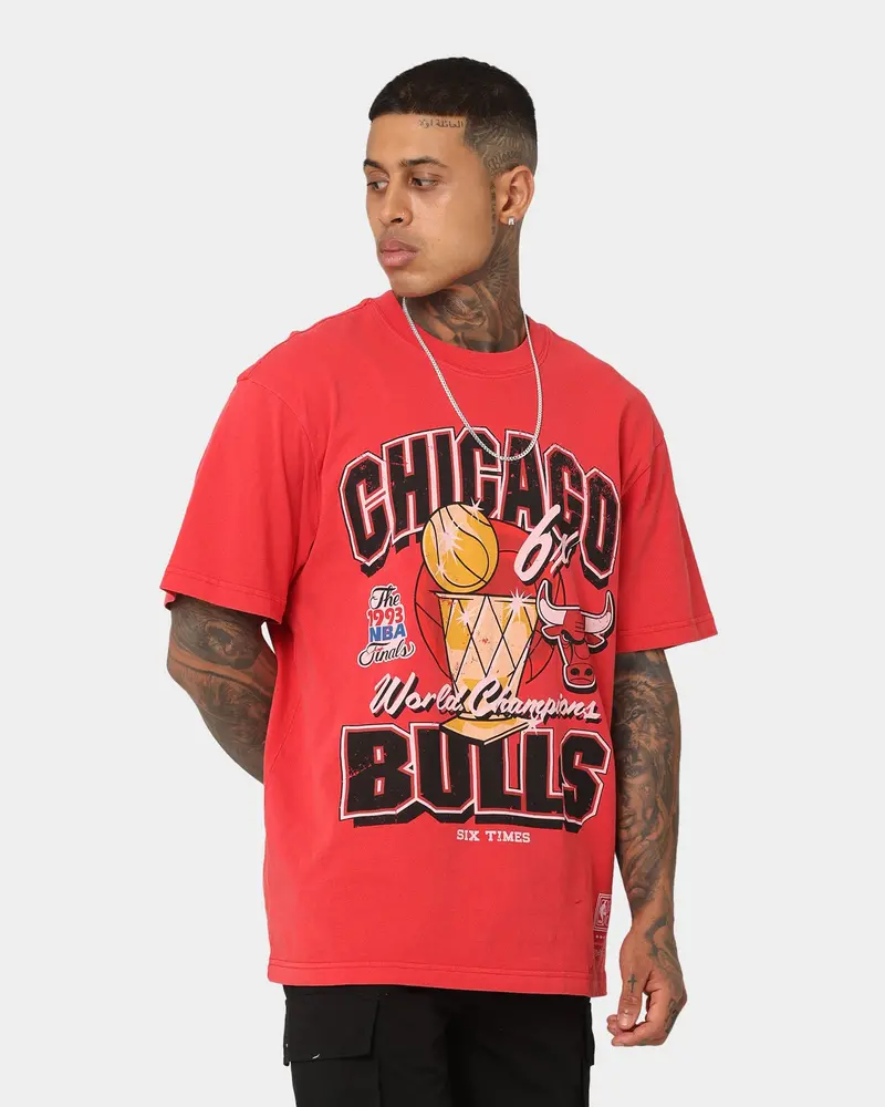 Mitchell & Ness Chicago Bulls Champion History Vintage T-Shirt Faded Red 1