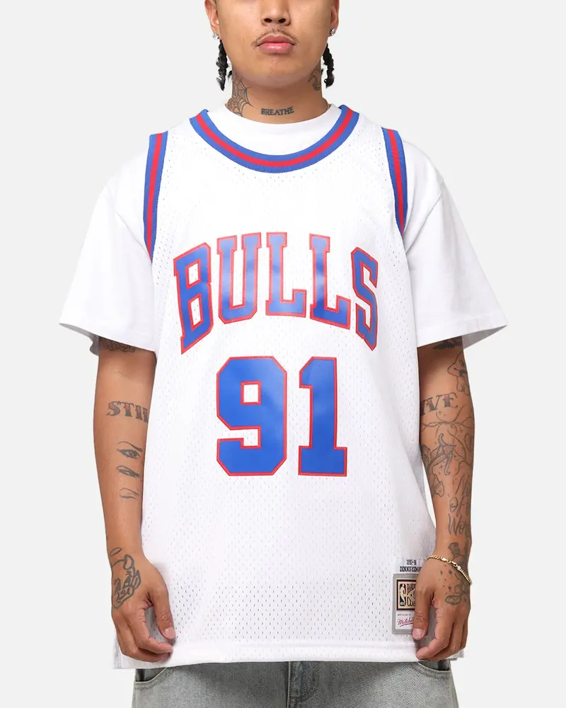 Mitchell & Ness Chicago Bulls Dennis Rodman #91 'Flags Collection' Jersey White 1