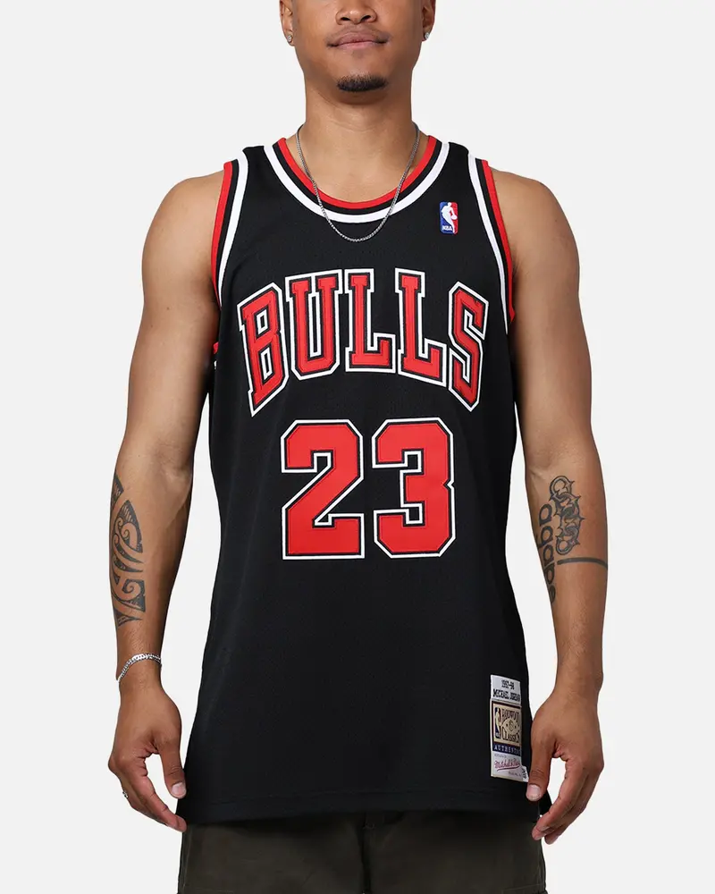 Mitchell & Ness Chicago Bulls Michael Jordan '97-'98 #23 Authentic Nba Jersey Black 1