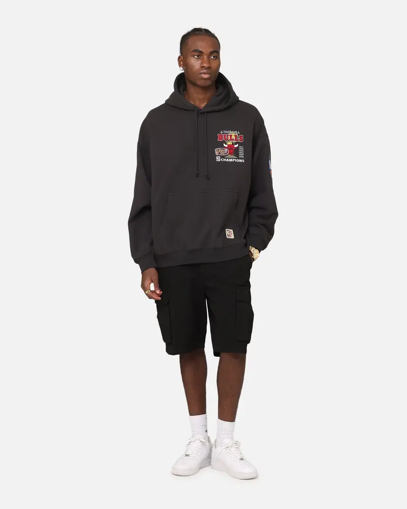 Mitchell & Ness Chicago Bulls Pinnacle Hoodie Faded Black 4