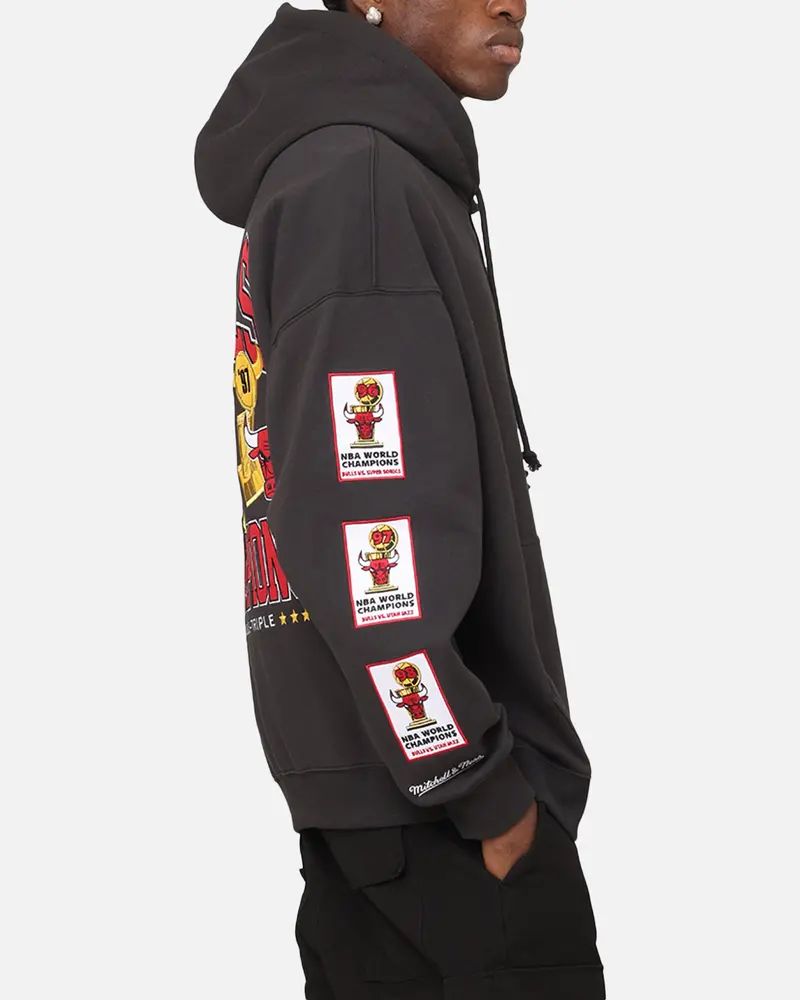 Mitchell & Ness Chicago Bulls Pinnacle Hoodie Faded Black 5