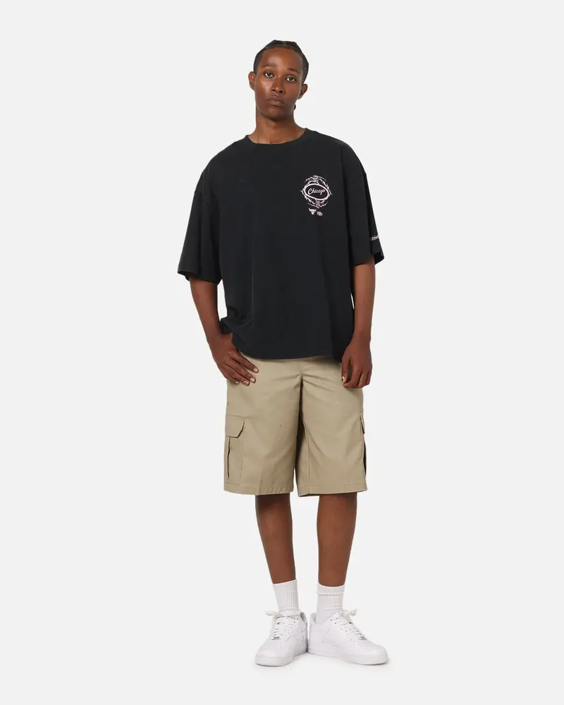 Mitchell & Ness Chicago Bulls Sigilism T-Shirt Black 4