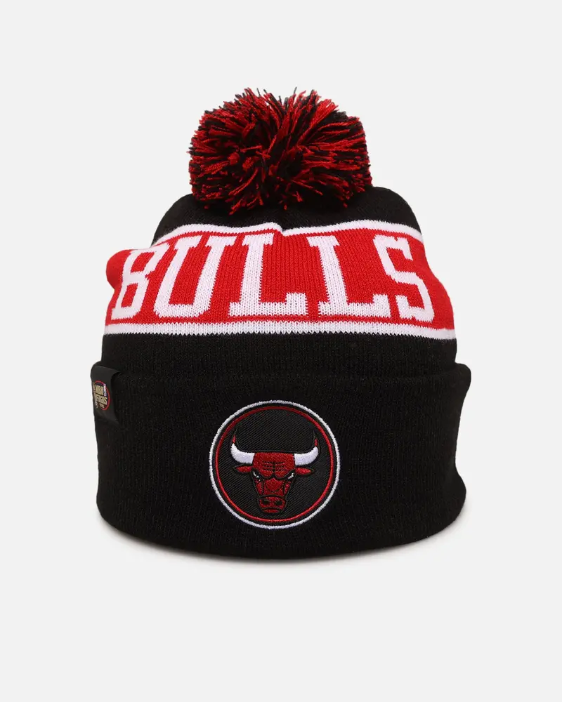 Mitchell & Ness Chicago Bulls Team Pom Beanie Black/Red 1