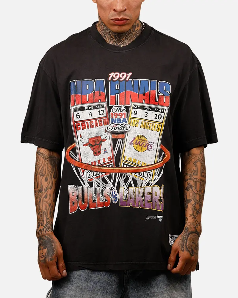 Mitchell & Ness Chicago Bulls Vs Los Angeles Lakers Stub T-Shirt Overdyed Black 1