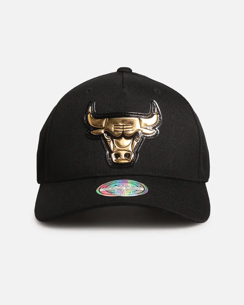 Mitchell & Ness Chicago Bulls 'Weald' Pro Pinch Snapback Black 1