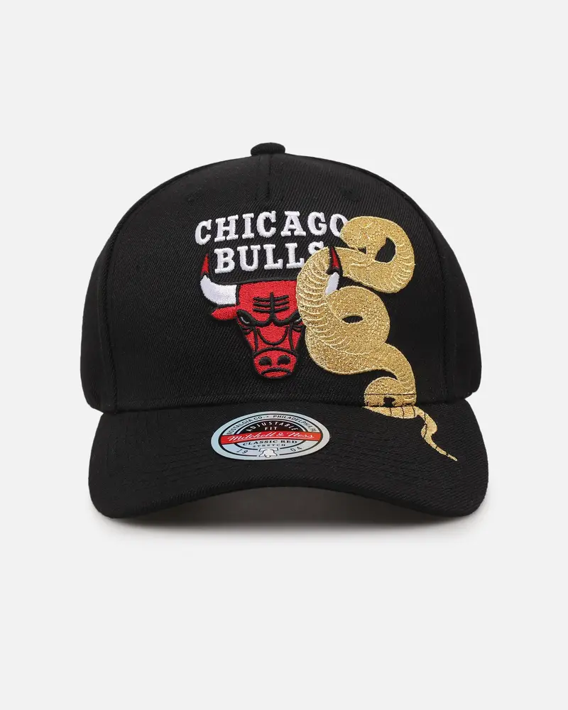 Mitchell & Ness Chicago Bulls 'Year Of The Snake' Mvp Snapback Black 1