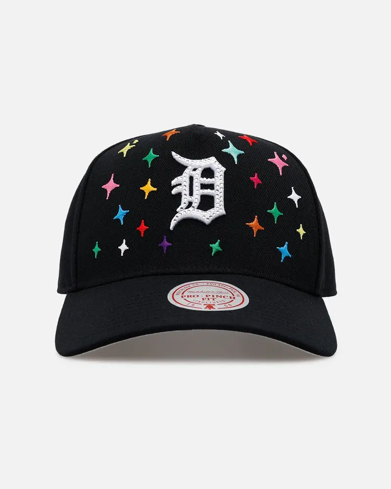 Mitchell & Ness Detroit Tigers 'Rhinestone Luxury' Pro Pinch Snapback Black 1