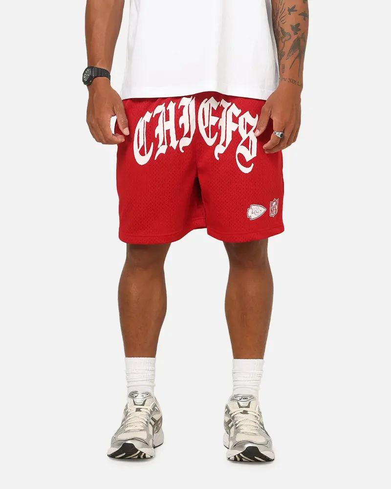 Mitchell & Ness Kansas City Chiefs Arch Script Shorts Red 1