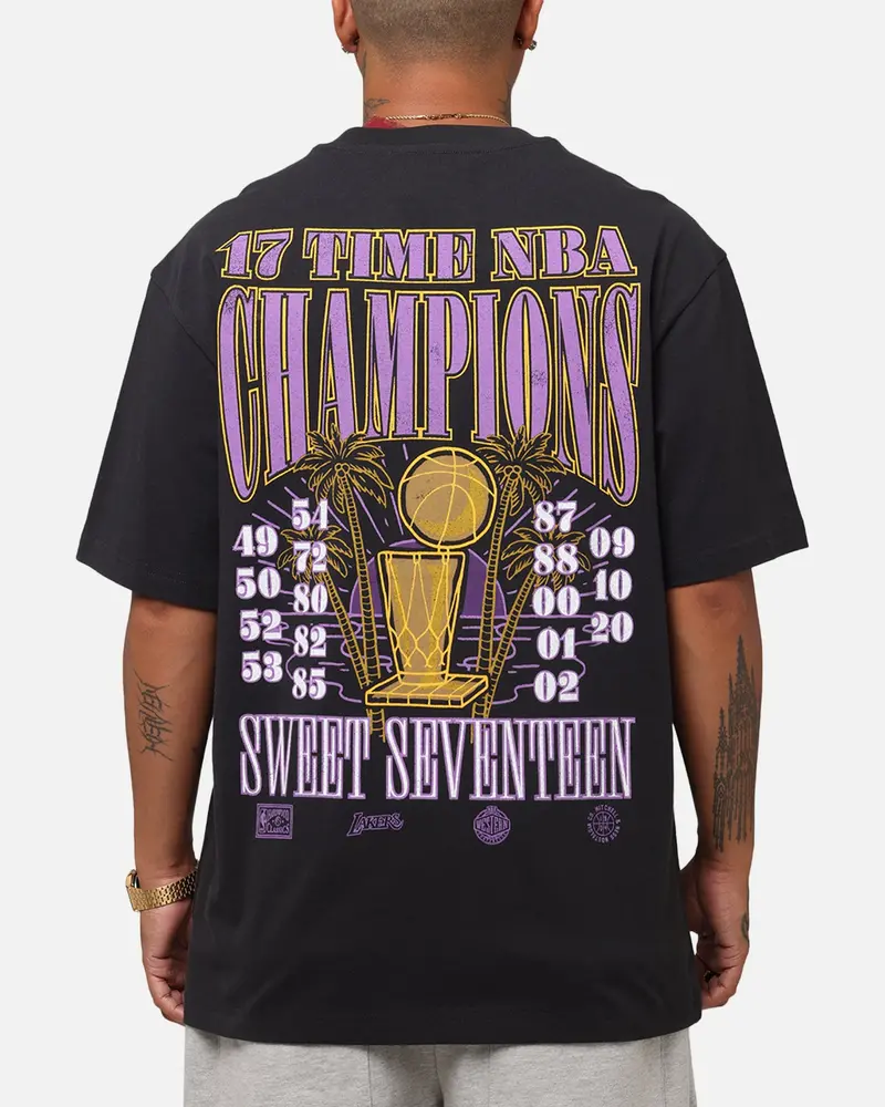 Mitchell & Ness Los Angeles Lakers 17-Time Nba Champions T-Shirt Faded Black 1