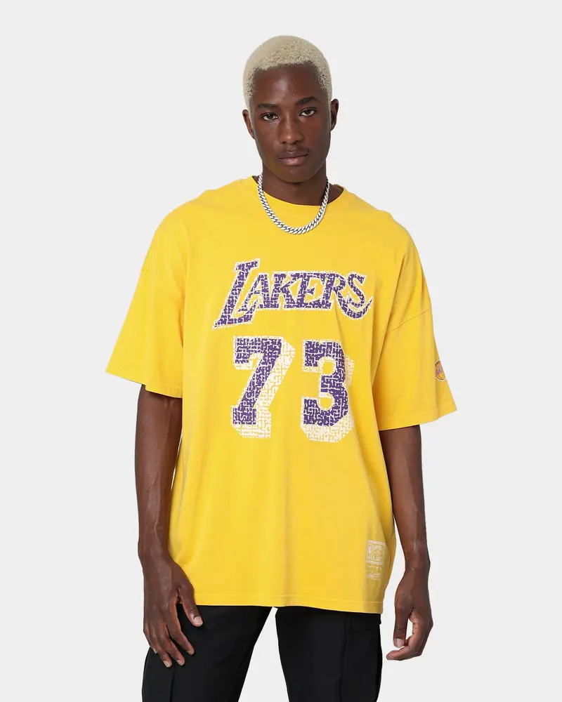 Mitchell & Ness Los Angeles Lakers Dennis Rodman #34 N&N Oversized T-Shirt Faded Yellow 1