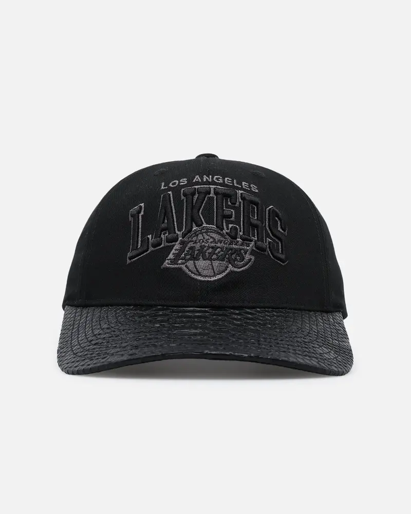 Mitchell & Ness Los Angeles Lakers Leather Elegance Snapback Black 1