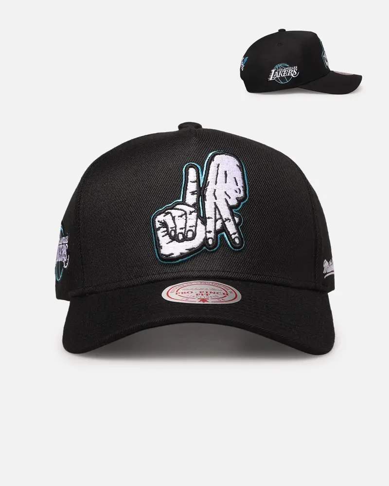 Mitchell & Ness Los Angeles Lakers 'Legends La' Pro Pinch Snapback Black 1