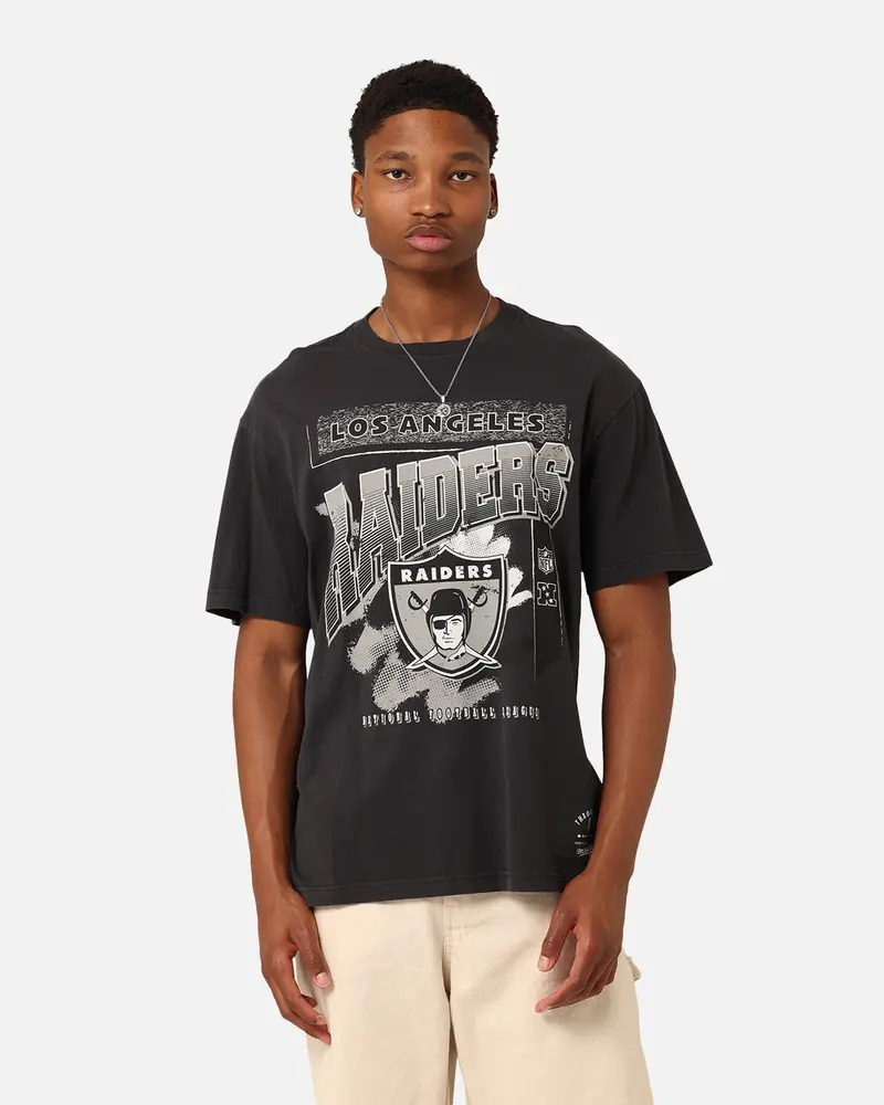 Mitchell & Ness Los Angeles Raiders Brush Off 2.0 T-Shirt Faded Black 1