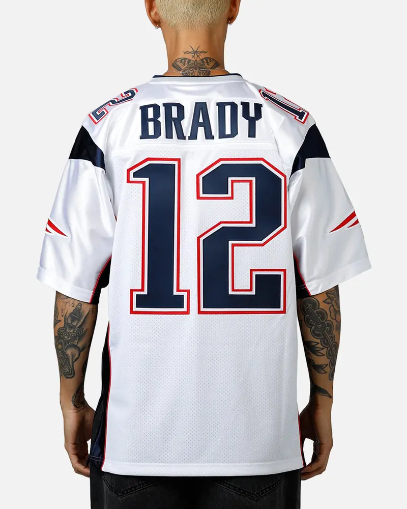 Mitchell & Ness New England Patriots Tom Brady #12 2000 Jersey White 1