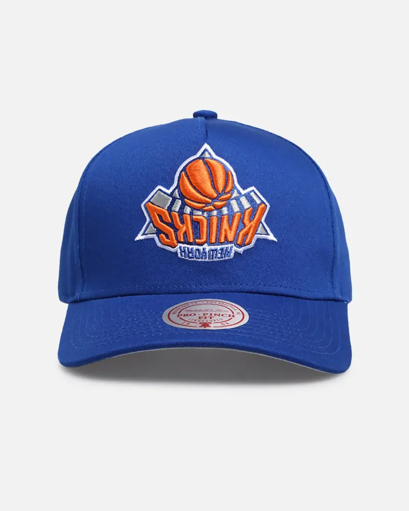 Mitchell & Ness New York Knicks 'Upside Down Logo' Pro Pinch Snapback Blue 1