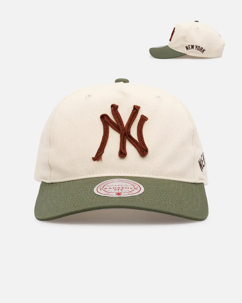 Mitchell & Ness New York Yankees 'Hand Stitch' Deadstock Snapback Olive 1