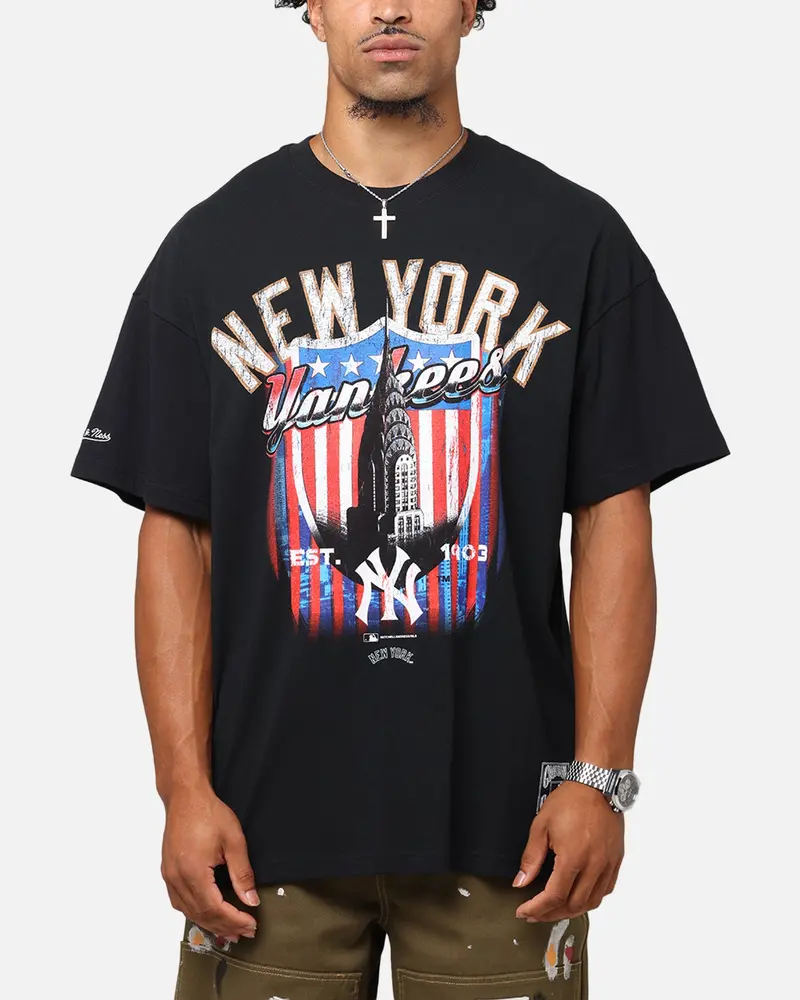 Mitchell & Ness New York Yankees Soaring T-Shirt Black 1